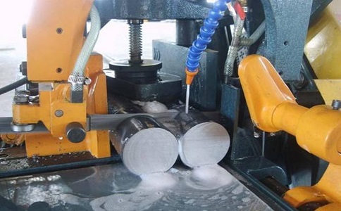 云溪卧式带锯床的送料方式有哪几种？